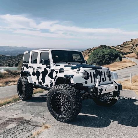 We Love Cows Preppy Jeep, White Jeep Wrangler, Jeep Baby, Jeep Interiors, Jeep Hair, White Jeep, Blue Jeep, The Obsession, Western Tack