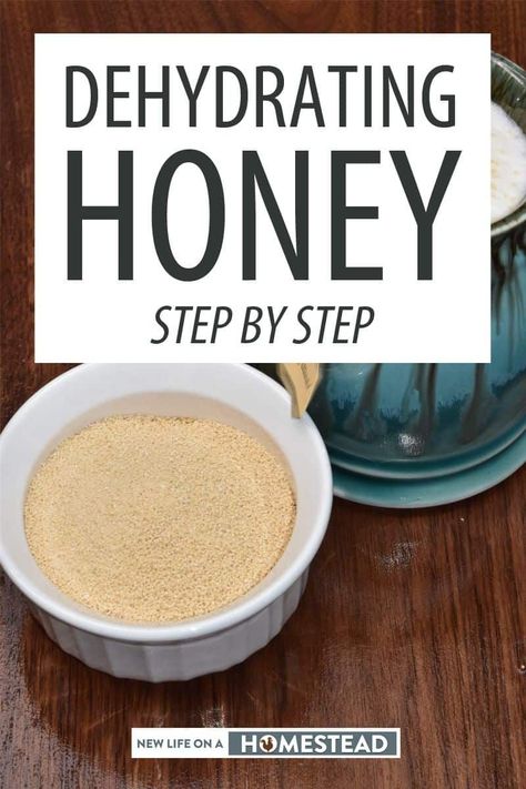 dehydrating honey is pretty easy, and a more convenient way to store it when camping, hiking, or stockpiling for emergencies. #foodprocessing #selfreliance #dehydrating #honey Dehydrating Honey, Preserve Meat, Dehydrating Food Storage, Food Dehydration, Honey Powder, Dehydrated Vegetables, Canning Food Preservation, Emergency Food Supply, Dehydrated Fruit