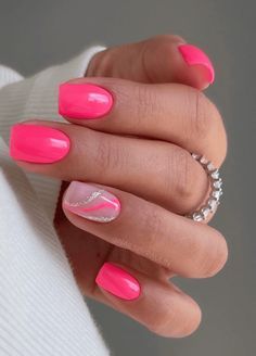 Bright Pink Nails, Nails Bright, Barbie Nails, Summer Gel Nails, Milky Nails, Nagellack Trends, Short Gel Nails, October Nails, Nagel Tips