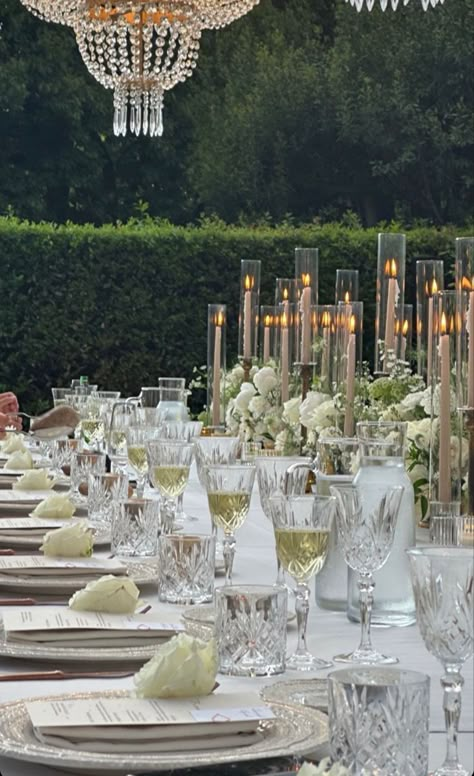 Spain Wedding Aesthetic, Italian Wedding Decorations Centerpieces, Elegant Wedding Themes, Dream Wedding Reception, Tuscan Wedding, Villa Wedding, Santorini Wedding, Wedding 2025, Garden Party Wedding