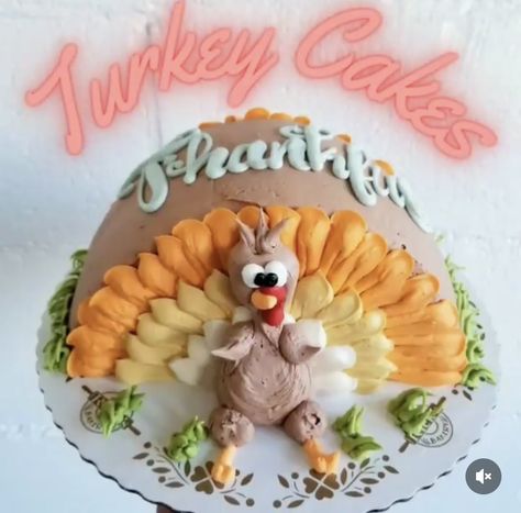 Turkey Cake Design, Turkey Cakes Thanksgiving, Thanksgiving Themed Cakes, Turkey Shaped Cake, Turkey Cake Ideas, Thanksgiving Cake Designs, Turkey Cakes, Thanksgiving Cake Ideas, Scarecrow Cake