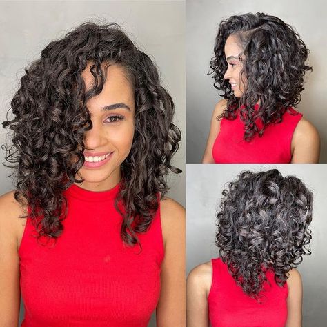 Natural Curly Hair Hairstyles, Inverted Lob, Lob Curly Hair, Curly Inverted Bob, Curly Angled Bobs, Long Curly Bob, Hairstyles For Fall, Natural Curly Hairstyles, Curly Hair Ideas