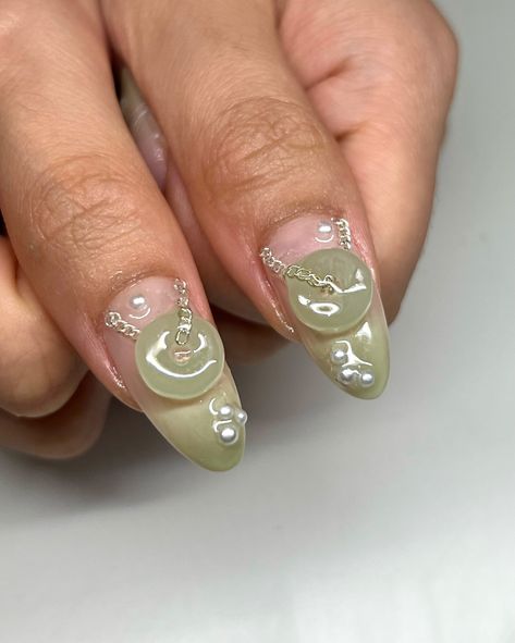 Jade tips 🎍 ✧ : *✧ ib @nailsby.tiff :* ✧ *✧: #gelnails #nailinspo #nailinspiration #nailart #naildesigns #nailartinspo #nailsoftheday #gelx #gelxnails #apresgelx #handpaintednails Jade Nails Designs Short, Jade Acrylic Nails, Jade Stone Nails, Jade Nails Tutorial, How To Do Jade Nails, Diy Jade Nails, Asian Nails, Nail Inspo, Jade