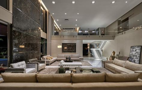 Modern Luxury Homes on Instagram: “L Couch & Spacious Living Room. [MLH]” Luxury Living Room Design, Modern Houses Interior, Mansion Interior, Luxury Homes Interior, Luxury House Designs, Luxury Homes Dream Houses, Dream House Interior, Dream House Exterior, Spacious Living Room