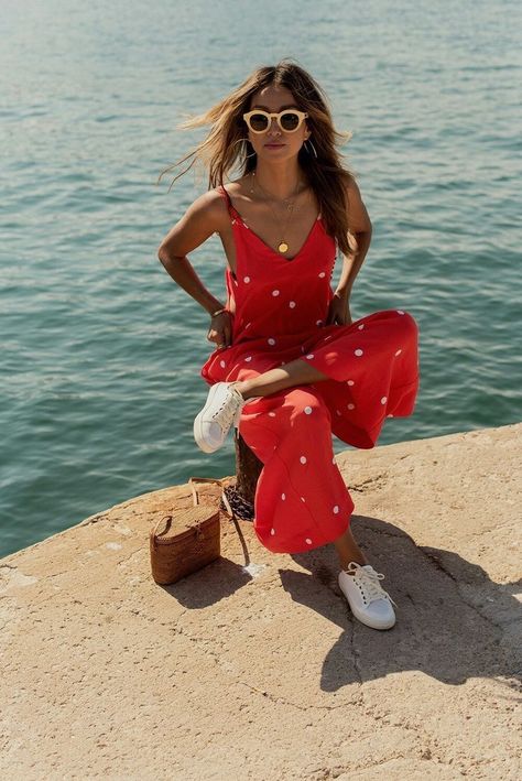 Women Ideas, Cool Summer Outfits, Mode Vintage, Looks Style, Mode Inspiration, Spring Summer Outfits, Summer Outfits Women, Dot Dress, Polka Dot Dress