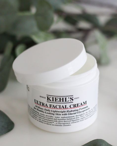 Pot of Kiehl's Ultra Facial Cream on a table with the lid off Kiehl's Ultra Facial Cream, Khiels Ultra Facial Cream, Kiehls Ultra Facial Cream, Khiels Moisturizer, Acne Hyperpigmentation, Skincare Brands, Keto Lifestyle, 17th Birthday, Fresh Cream