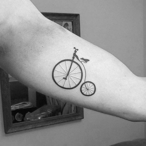 Simple penny-farthing (via IG—dissorsdelta) #PennyFarthing #bicycle #bike #biketattoo Penny Farthing Bicycle Tattoo, Penny Farthing Bicycle Drawing, Penny Farthing Tattoo, Penny Tattoo, Cycle Tattoo, Old Fashioned Bike, Bicycle Drawing, 2023 Tattoo, Penny Farthing Bicycle