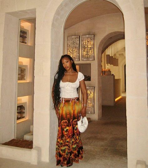 Ghana Vacation Outfits, Modest Vacay Outfits, European Summer Outfits Black Women, Africa Vacation Outfit, African Summer Outfits, Shawl Outfit Summer, Baddie Vacation Outfits, Modest Vacation Outfits, Italy Moodboard