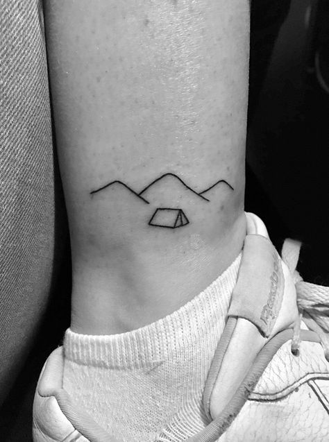 Montana Tattoo, Camping Tattoo, Mountain Tattoo, Stick And Poke, Small Tattoo, Piercing Tattoo, Minimalist Tattoo, Tattoos And Piercings, Infinity Tattoo