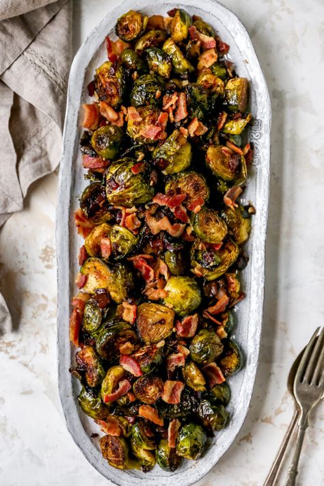 Roasted Brussel Sprouts With Bacon And Onion, Roast Brussel Sprouts With Bacon, Veggies With Bacon, Roasted Veggies Christmas Dinner, Fancy Brussel Sprout Recipes, Roasted Brussel Sprout Recipes With Bacon, Baked Brussel Sprout Recipes With Bacon, Brussels Sprouts Recipe Thanksgiving, Brussels Sprouts With Bacon And Balsamic