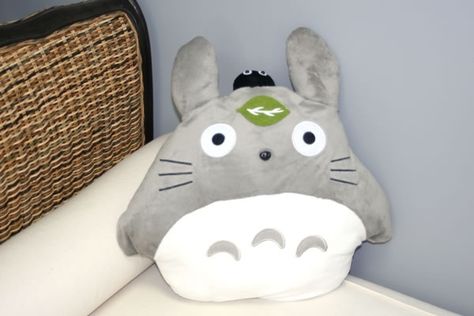 totoro! Totoro Merchandise, Totoro Pillow, Everyday Carry Essentials, Leaf Applique, Soot Sprite, Soot Sprites, Gift Business, Plush Pillow, Miyazaki