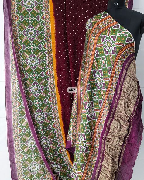 Bandhani patola saree,Modal Silk Patola Print bandhani saree 2800 free shipping 💜 #bandhanisaree #navratricollection #ukshopping #chaniyacholi #gujarat #ahmedabadinstagram #patola #ahmedabadshopping #maniagar #clothingstudio #usasarees #customisechaniyacholi #customised #clothing #traditionalwear #lehngha #powerloom #suratshopping Patola Print, Bandhani Dress, Clothing Studio, Patola Saree, Bandhani Saree, Chaniya Choli, Power Loom, Saree, Silk