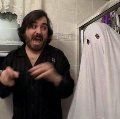 378 Likes, 4 Comments - Impractical Jokers Fanpage (@impracticalposts) on Instagram: “@bqquinn 😂 Do you believe in ghosts? #impracticaljokers #ghosts” Impractical Jokes, Brian Quinn, Jokers Wild, Laugh Track, Impractical Jokers, Joker Is, Lifelong Friends, Father Figure, Do You Believe