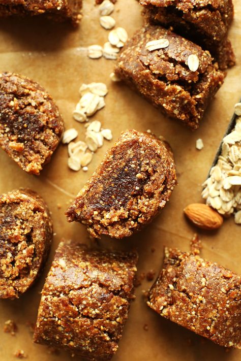 Fig Newtons, Date Cookies, Minimalist Baker, Healthy Sweets, Cookie Recipe, Vegan Desserts, Healthy Desserts, Oats, Fig