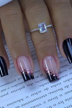 Black Tips With Design, Black Nails Inspo Elegant, Unghie Sfumate, Fancy Nails Designs, Colorful Nails, Pink Nail, Nail Designs Glitter, Elegant Nails, Fancy Nails