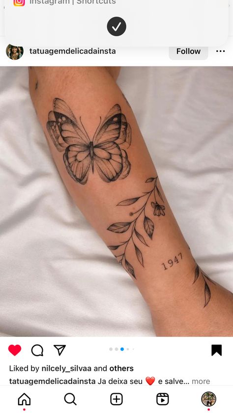 Feminine Arm Tattoos, Lower Arm Tattoos, Half Sleeve Tattoos Forearm, Around Arm Tattoo, Wrap Tattoo, Girl Arm Tattoos, Tattoos For Women Half Sleeve, Forearm Tattoo Women, Moth Tattoo