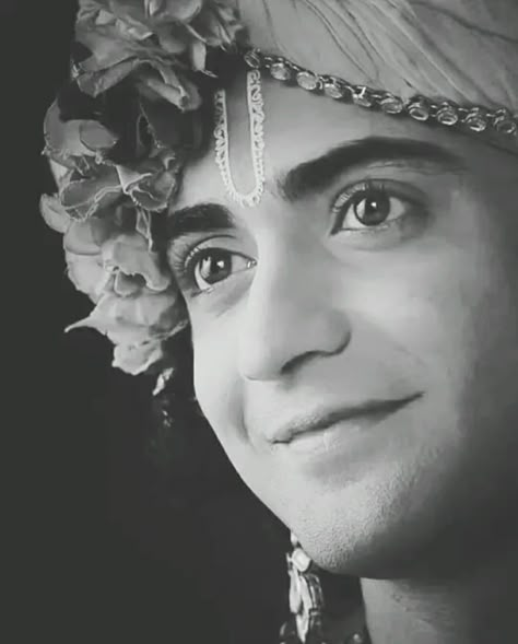 Sumedh Mudgalkar Sketch, Sumedh Mudgalkar Krishna Sketch, Sumedh Mudgalkar Krishna Drawing, Sumedh Mudgalkar Krishna, Radhakrishna Drawing, Radha Krishna Sketch, Tattoo Girl Wallpaper, Iron Man Fan Art, Pencil Drawing Images