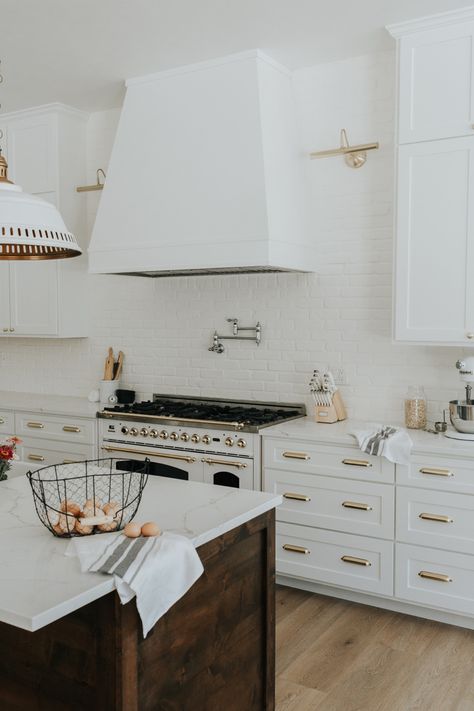 Our diy brick backsplash in our modern farmhouse white kitchen. Diy Brick Backsplash, Modern Farmhouse White Kitchen, Backsplash White Kitchen, Farmhouse White Kitchen, Limewashed Brick, Lime Wash Brick, Brick Kitchen, Brick Backsplash, White Kitchen