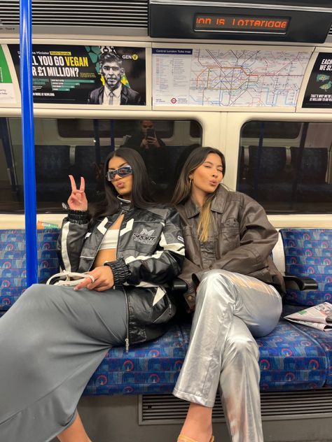 London Nightlife Outfit, Going Out London Outfit, London Night Outfit, London Club Outfit, London Party Outfit, London Clubbing Outfit, London Night Out Outfit, London Clubbing, Tube Outfit