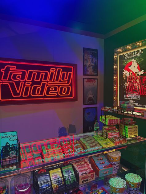 Family Video Stranger Things, 90s Hangout, Stranger Things Experience, Candy Wall, 90s Videos, Fast Good, Retro Room, 90s Theme, Video Store