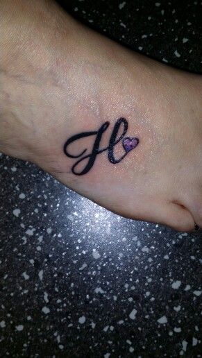 My daughters initial. Jh Tattoo, Love Wrist Tattoo, H Letter Images, Alphabet Designs, Cute Henna Designs, H Alphabet, H Tattoo, Engagement Quotes, Letter Tattoo