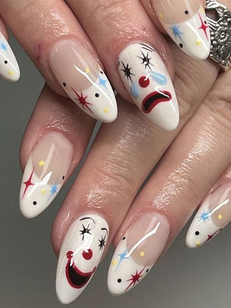 Manicure Diy, Her Nails, Nail Forms, Halloween Nail Designs, Nail Art Hacks, Funky Nails, Nail Accessories, False Nails, Almond Nails