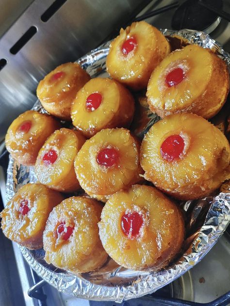 Air Fried mini Pineapple upside down cakeslist Mini Pineapple Upside Down Cakes, Pineapple Upside Down Cupcakes, Pineapple Cupcakes, Fast Desserts, Pineapple Upside, Pineapple Upside Down Cake, Pineapple Upside Down, Pineapple Cake, Grandmas Recipes