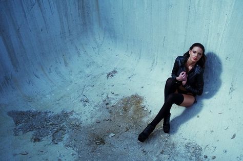 Swimming Pool Photoshoot, Abandoned Pool, Mermaid Photoshoot, Pool Shoot, Pool Photoshoot, Empty Pool, Pink Hotel, Hair Tuck, Swimming Pool Tiles