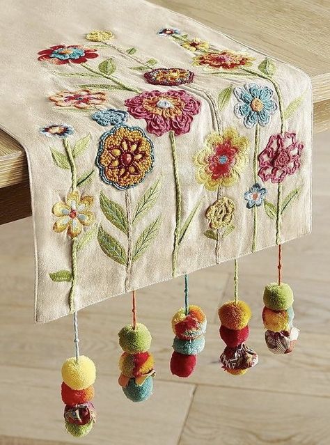 Table Runner Ideas, Appliqued Flowers, Colored Table, Table Runner Diy, Embroidered Table Runner, Pola Sulam, 자수 디자인, Colorful Table, Embroidery Craft