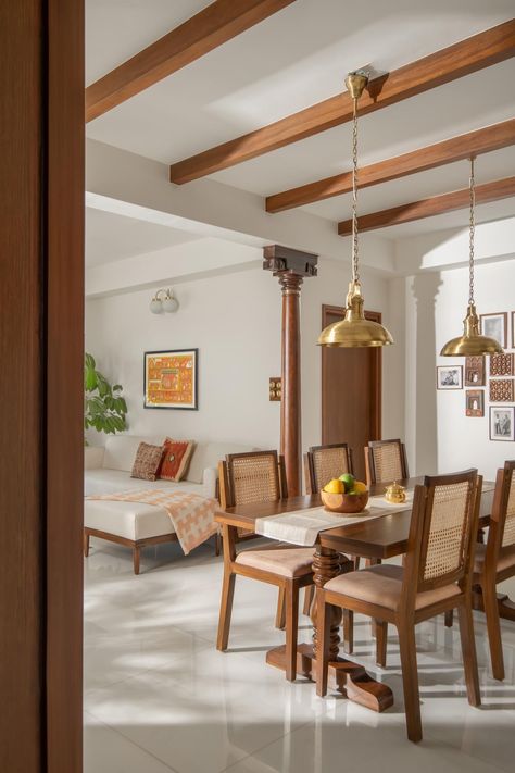 South Indian Home Interior, Indian Interior Design, Indian Interiors, Indian Home Design, Indian Home Interior, Apartment Balcony Decorating, Wooden Utensils, Young Family, Indian Home