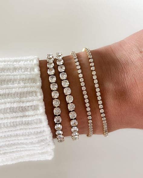 🌟The Classic Tennis Bracelet wraps your wrist in a strand of sparkling mine-free diamonds. Whether you’re at a romantic dinner or the soirée of the season, this classy piece is sure to make you shine🌟 •••Available GOLD & SILVER ••• #tennisbracelet #tennisbracelets #luxuryjewelry #jewelrydesigner #braceletstacks Elegant Gold Jewelry, Gifts Bracelets, Bracelets Tennis, Bracelets Stack, Sparkly Bracelets, Sophisticated Jewelry, Bracelet Tennis, Stacking Bracelets, Bracelets Silver