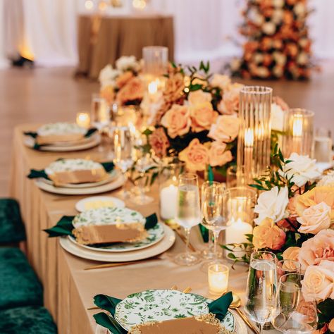 This wedding was a feast for the eyes, with beautiful arrangements and elegant details. Every element, from the floral centerpieces to the delicate place settings, came together to create a picture-perfect celebration. #WeddingTablescape #ElegantDetails #TablescapeGoals” Photography @topflash.photography Videographer @2x.visuals Wedding Planner @asaeventgroup Wedding Assistants @priceandcoevents @designoffaithcreations Floral Design @asaeventgroup Graphics @paperandmorecreationsllc Dra... Wedding Assistant, Wedding Tablescapes, Place Settings, Floral Centerpieces, Picture Perfect, Tablescapes, Wedding Planner, Floral Design, Floral