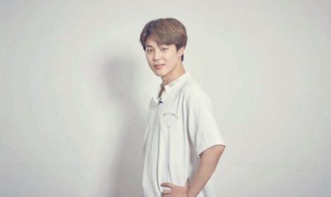 #JIMIN RUN BTS! EP.106 Jimin Run, Park Jimin Cute, Boy Poses, Run Bts, Park Jimin Bts, Album Bts, Foto Bts, Bts Photo, Bts Pictures