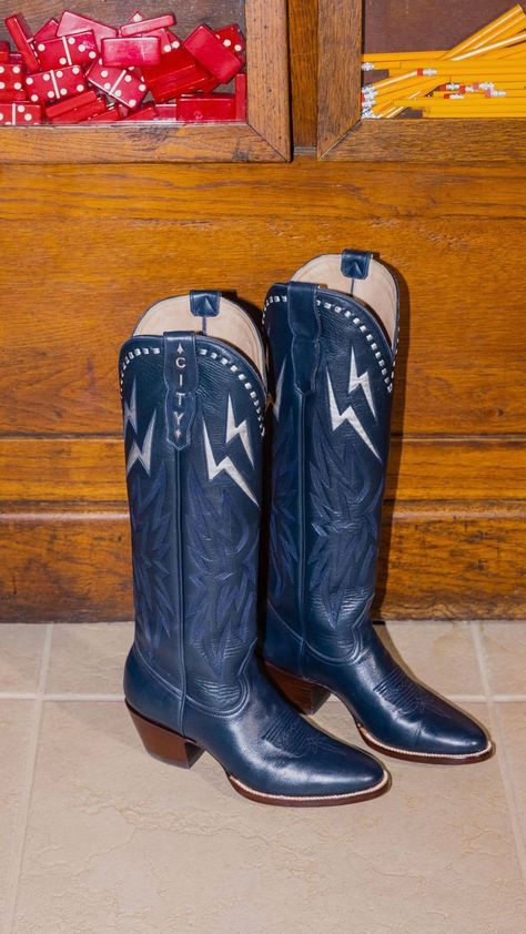 Navy Cowboy Boots, City Boots, Blue Cowboy Boots, Cowboy Boots For Women, Fashion Cowboy Boots, Mens Cowboy, Western Girl, Mens Cowboy Boots, Shoe Inspo