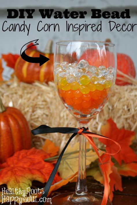 DIY Candy Corn Decor Fall Decor With Water Beads, Water Beads Centerpiece, Diy Candy Corn, Candy Corn Recipe, Easy Diy Candy, Candy Corn Decor, Corn Decor, Thanksgiving Centerpieces Diy, Candy Corn Decorations