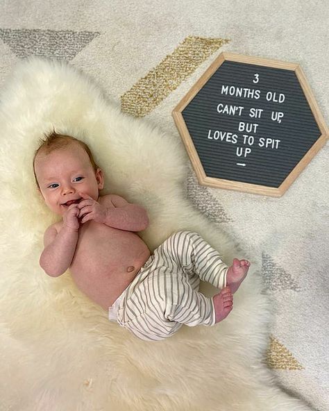 3 Month Old Milestones Letterboard, 3 Month Old Board Ideas, Three Month Old Letter Board, 2 Months Milestones Pictures, 3 Month Old Baby Milestones Pictures, One Month Old Letter Board Ideas, Two Month Milestone Picture, Three Month Milestones Photo Ideas, 3 Months Old Baby Quotes