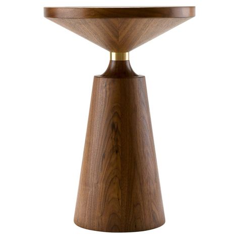 Check out this item from 1stdibs! Contemporary Nicole Side Table in Walnut and Brass: https://www.1stdibs.com/id-f_29530822 Stuart Scott, Walnut And Brass, Wiltshire England, Metal Collar, Walnut Side Tables, Brass Side Table, Occasional Table, Sofa Tables, Copper Finish