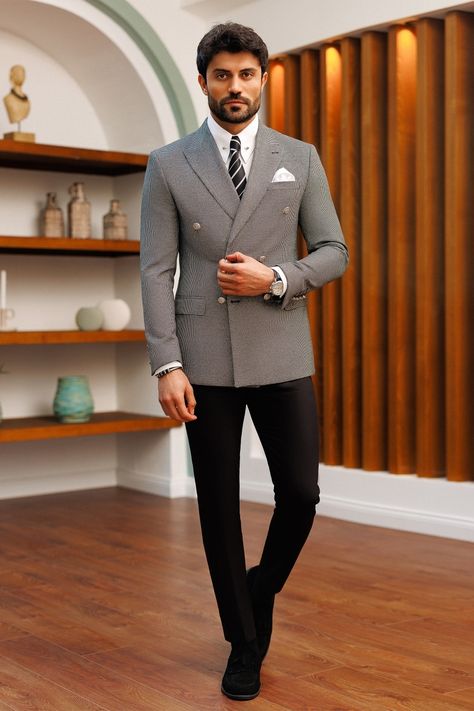 Add some pattern to your wardrobe with our grey plaid double-breasted blazer. The peak lapels and double vent create a sleek and modern design that is perfect for any formal event. Grey Blazer Outfit Men Formal, Grey Blazer Outfit Men, Social Outfits, Double Breasted Blazer Men, Masculine Contemporary, Blazer Men Outfit, Grey Blazer Outfit, Blue Suit Men, Outfit 2023