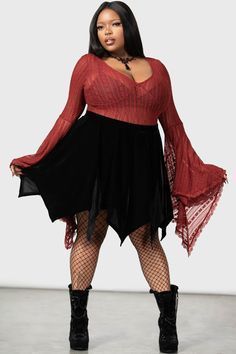 Plus Size Witchy Outfits, Plus Size Alternative Outfits, Flare Skirt Outfits, Plus Size Goth Clothes, Red Black Outfit, Oc Clothes, Plus Size Gothic, Plus Size Goth, Soft Goth