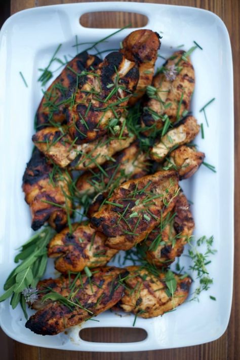 BEST Chicken Coffee Marinade Recipe Coffee Chicken, Bbq Chicken Marinade, Baking Chicken, Cold Coffee Recipes, Easy Coffee Recipes, Chicken Marinade, Gluten Free Recipes For Dinner, Marinade Recipes, Easy Family Dinners