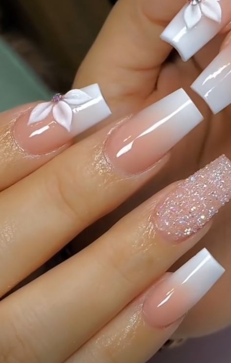 Wedding Nails Ideas For The Bride, Nails For Maid Of Honor, Short Nail Designs Wedding, Wedding Nails With Butterfly, Blush Pink Nails Quincenera, Wedding Nails Design Bridesmaid, Pink And White Wedding Nails French Tips, French With Design, Lavender Butterfly Nails Quince