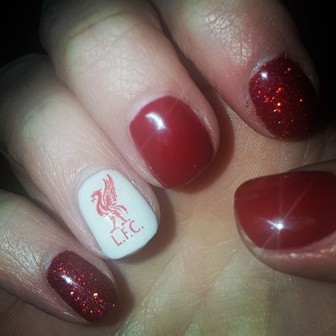 Liverpool FC inspired nail art for the Champions League final ♥🏆♥ Liverpool Nails, Liverpool Tattoo Ideas For Men, Small Liverpool Tattoo, Liverpool Bedroom Ideas, Football Gel Nail Designs, Soccer Nails, Kids Nails, Flag Nails, Vegas Nails