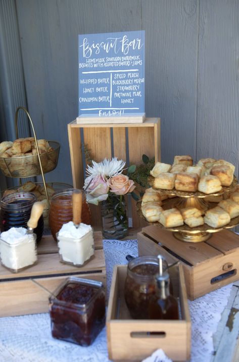 Bridal Shower Biscuit Bar, Southern Wedding Shower Ideas, Wedding Biscuit Bar, Biscuits And Gravy Bar, Baby Biscuit Bar, Southern Party Theme, Biscuit Bar Brunch, Southern Baby Shower Ideas, Biscuit Bar Ideas