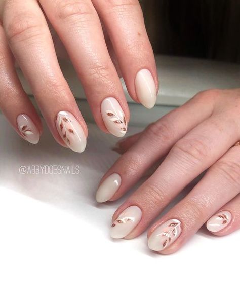 Short Almond Acrylic Nails, Neutral Wedding Nails, Magenta Nail Polish, Acrylic Nails Summer, Best Nail Polish Colors, Acrylic Nails Designs, Natural Acrylic Nails, Aqua Nails, Almond Acrylic