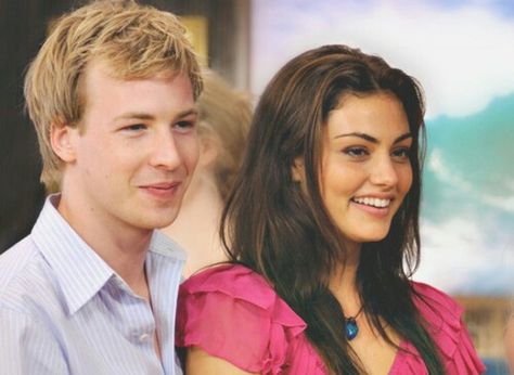 Angus Mclaren, Best Tv Couples, Cutest Couple Ever, Phoebe Tonkin, Tv Couples, I Have A Crush, Having A Crush, Best Tv, Google Search