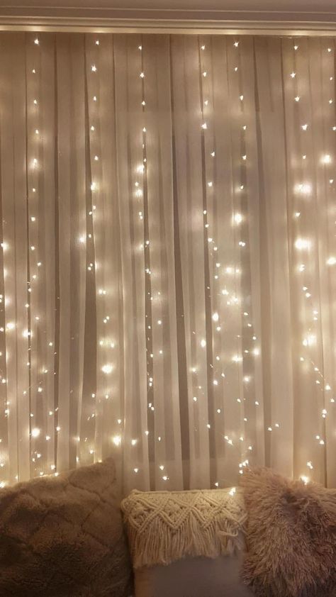 Fairy Lights Behind Curtain, White Curtains With Fairy Lights, Fairy Lights In Bedroom, Led Lights Curtain, Curtain Lights Bedroom, Fairy Light Wall, Bedroom Window Decor, Fairy Light Curtain, Fesyen Islam