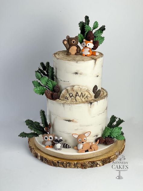 Woodland Forest Cake, Woodland Cake Baby Shower Boy, Winter Woodland Cake, Woodland Creatures Cake, Forest Theme Cake, Forest Animals Cake, Woodland Themed Cake, Woodland Animal Cake, Forest Theme Cakes