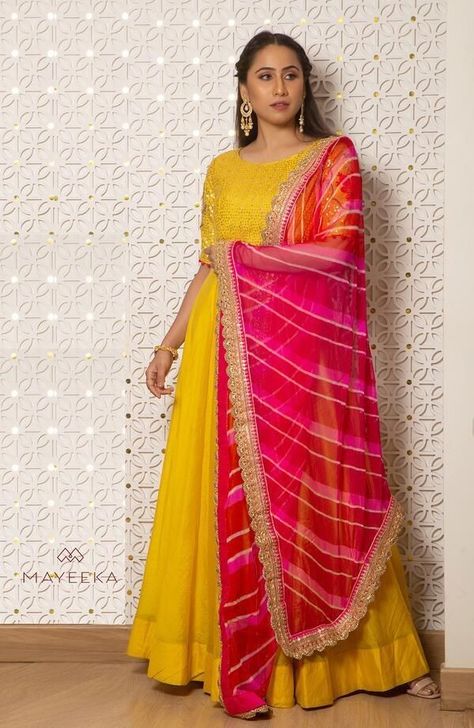 Gowns Made Out Of Saree, Yellow Gown Indian, Yellow Anarkali Dress, Bangalore Shopping, Indian Gown Design, Haldi Dress Ideas, Yellow Anarkali Suits, Leheriya Dupatta, Lehenga Shopping