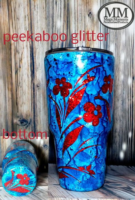 Peekaboo glitter. Diy Cups Tumbler, Summer Tumbler Ideas, Peekaboo Tumbler Ideas, Tumbler Ideas Glitter, Diy Glitter Tumbler, Peekaboo Tumbler, Resin Cups, Tumbler Inspiration, Resin Crafting