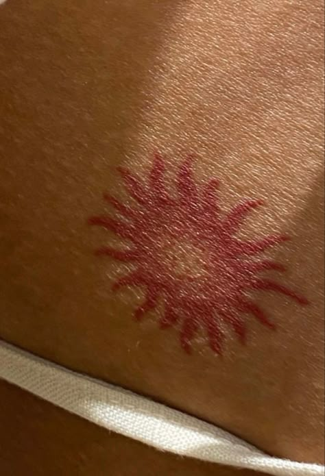 Surfergirl Style, Red Tattoo, Petite Tattoos, Red Ink Tattoos, 1 Tattoo, Tattoo Henna, Discreet Tattoos, Sun Tattoo, Dainty Tattoos